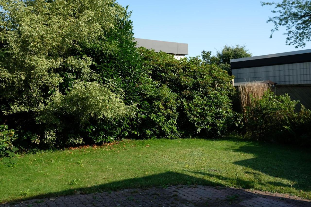 Ruhiges Haus Mit Privatem Garten Halstenbek Extérieur photo